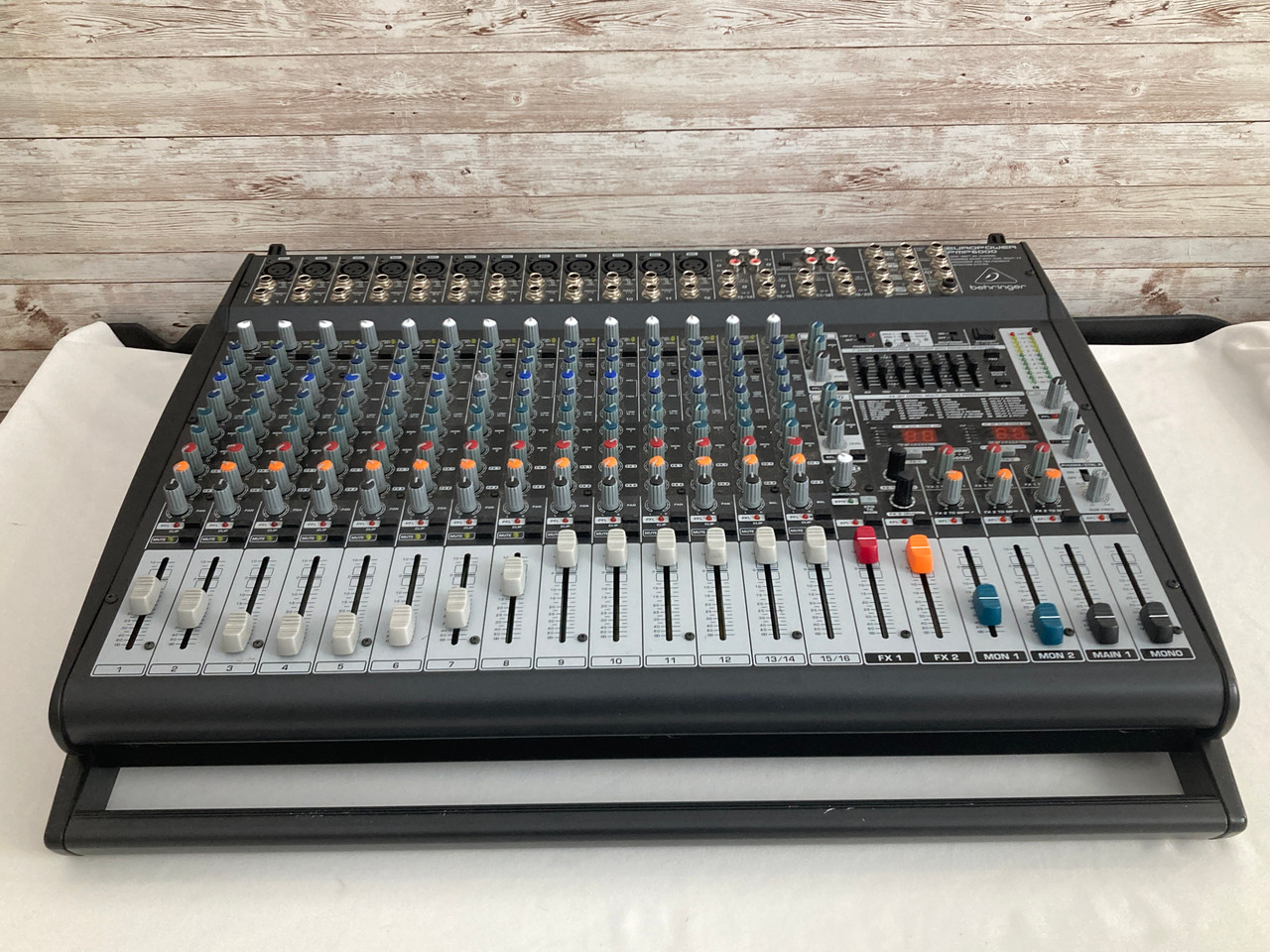 Used Behringer EUROPOWER PMP5000 Mixing Console