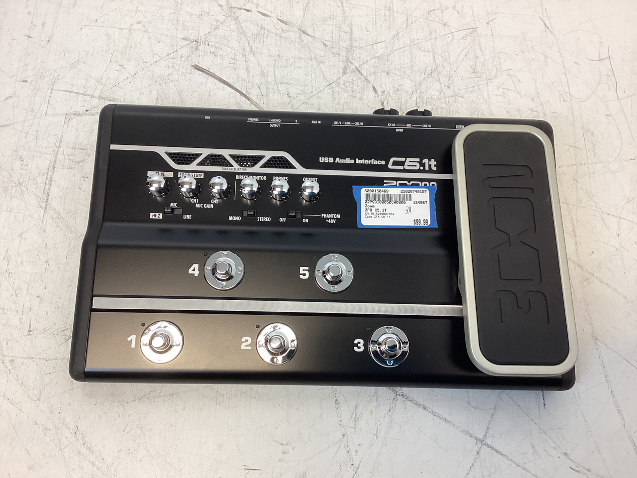 Used Zoom ZFX C5.1T Computer Interface 2 A/D Recording Inputs