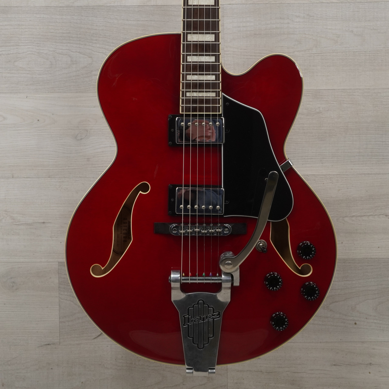 Used Ibanez AFS75T Semi-Hollow Electric Guitar Red 6-String Used Ibanez AFS75T Semi-Hollow Electric Guitar Red 6-String