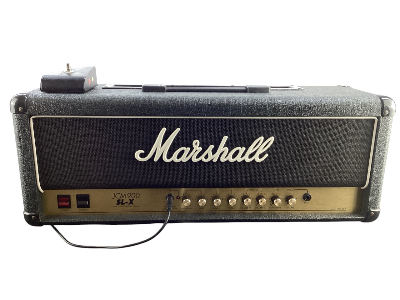 ギター　アンプ　100W Marshallギター・アンプ100w