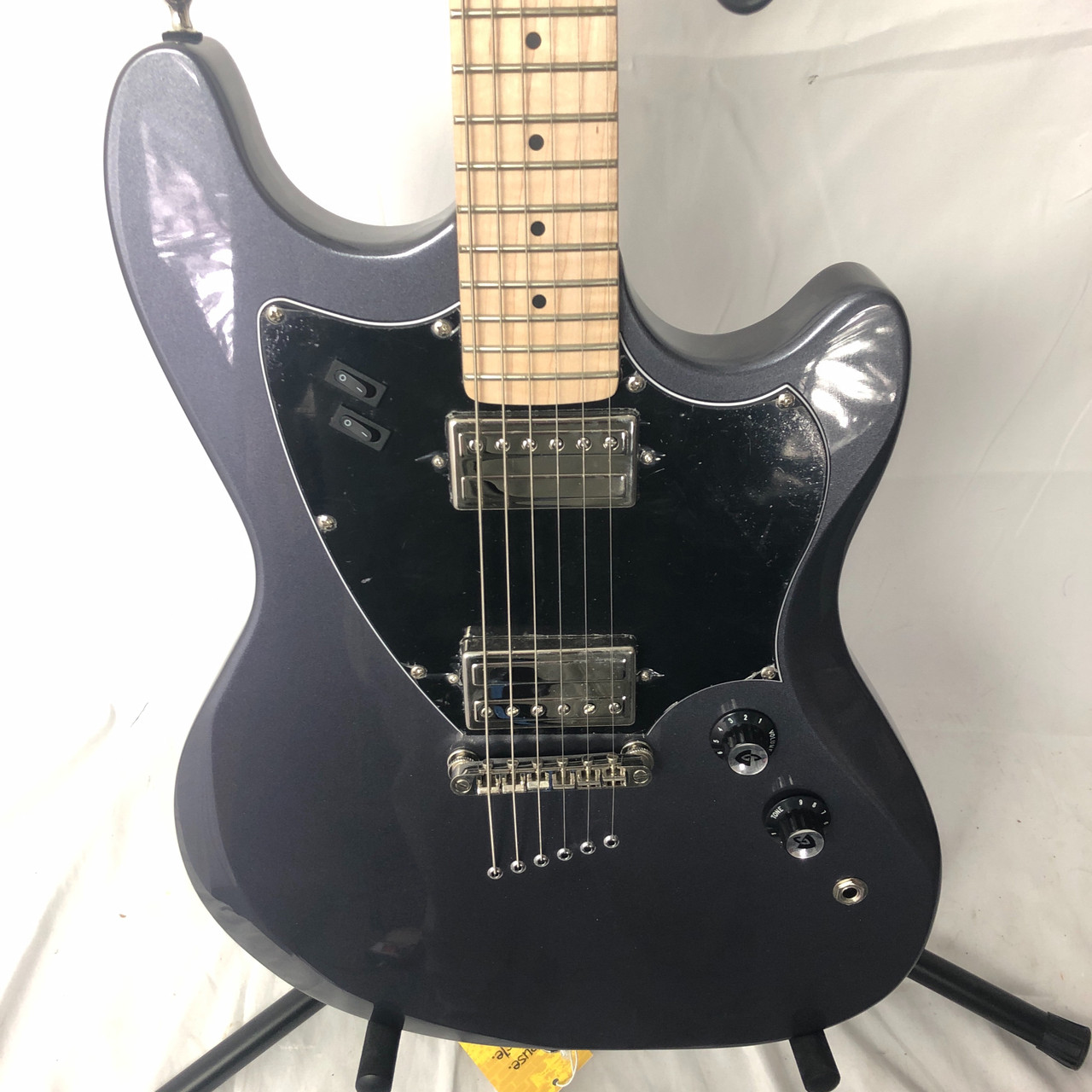 Used Guild SURFLINER HH Offset Double Cutaway Electric