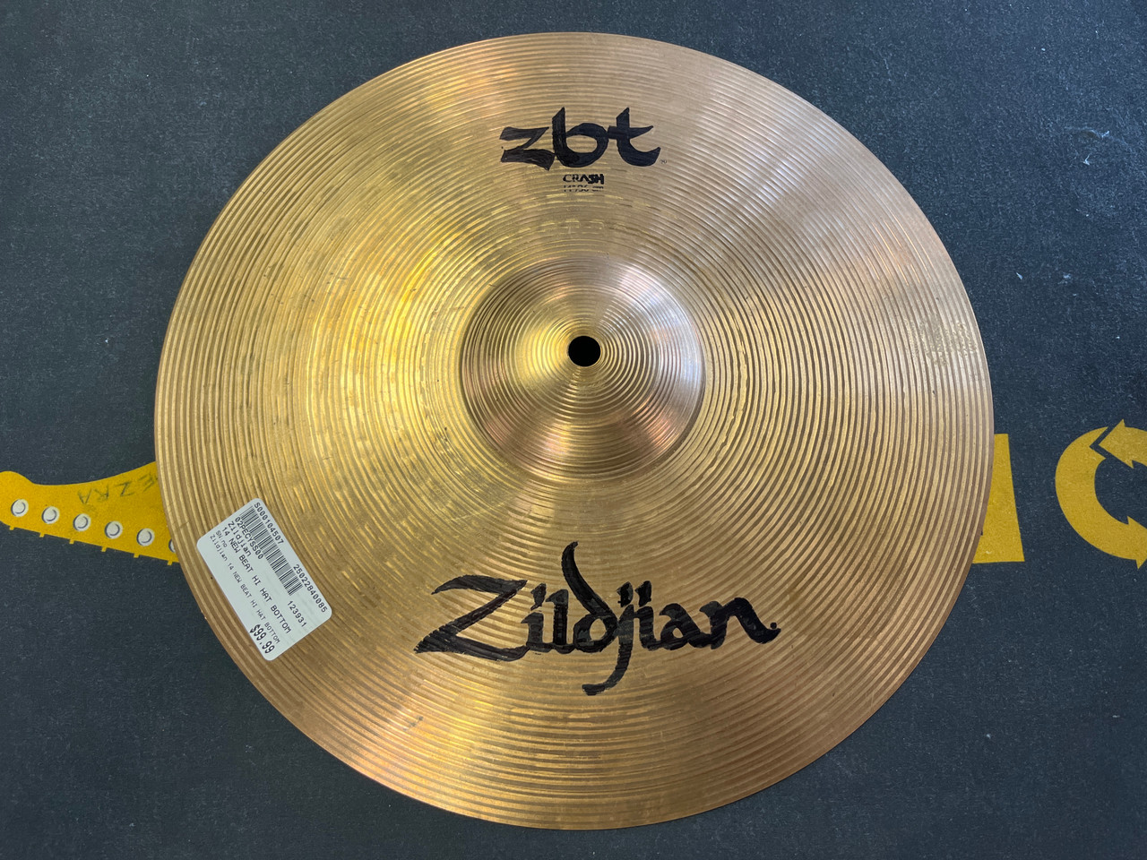 Used Zildjian 14 NEW BEAT HI HAT BOTTOM Cymbal 14