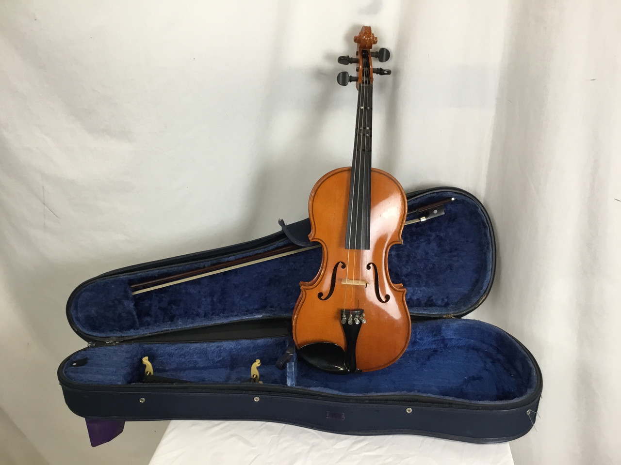 Used Glaesel V130 E 3/4 Violin 3/4 Size