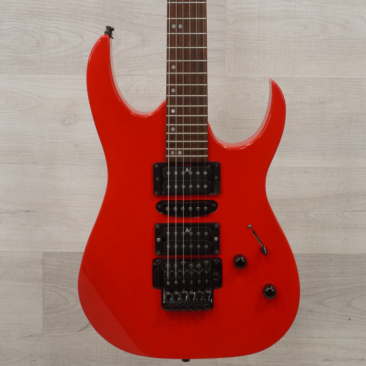 n2 Washburn エレキギター レッド