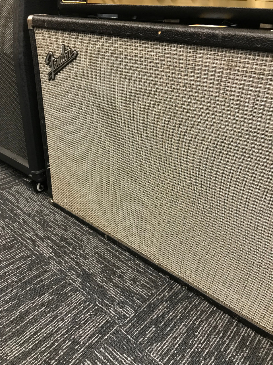 Used Fender BLACKFACE BASSMAN CABINET 2X12 2 x 12 Bass Guitar