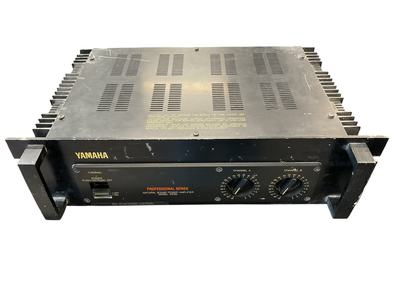 ヤマハSOUND POWER AMPLIFIER MODEL P2100 Yamaha P2100 Professional Series Natural Sound Power