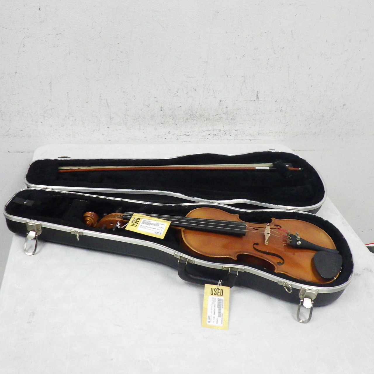 Used ERICH PFRETZSCHNER 3011 4/4 VIOLIN Violin 4/4 Size