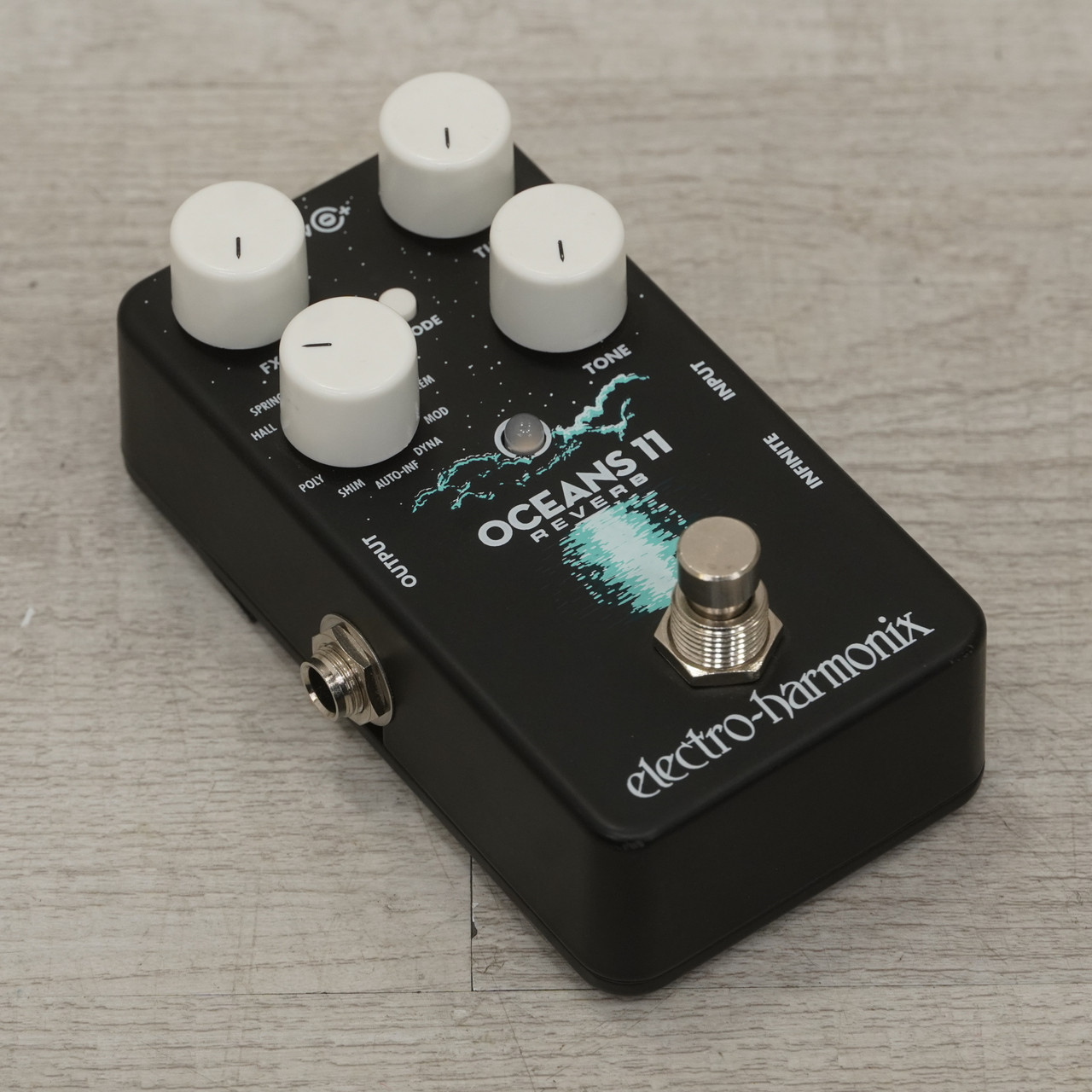 Used Electro Harmonix (E/H) OCEANS 11 Reverb Pedal
