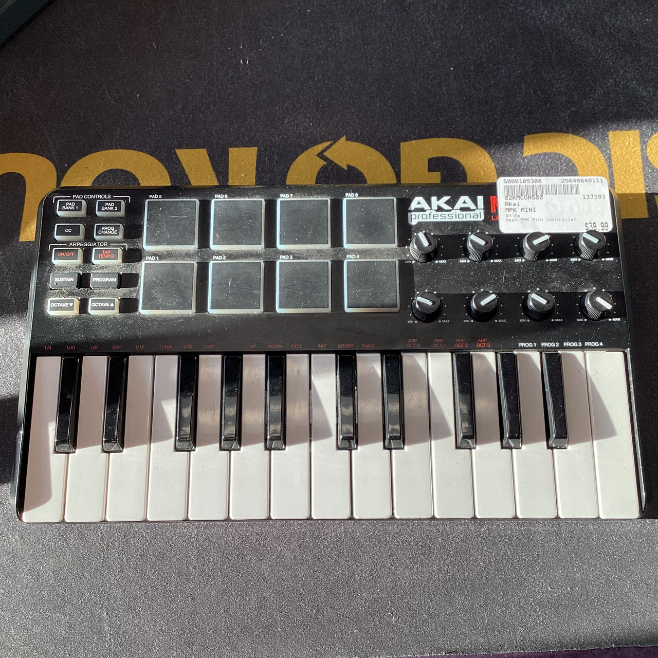 Used Akai MPK MINI 25-Key Controller 25-Key