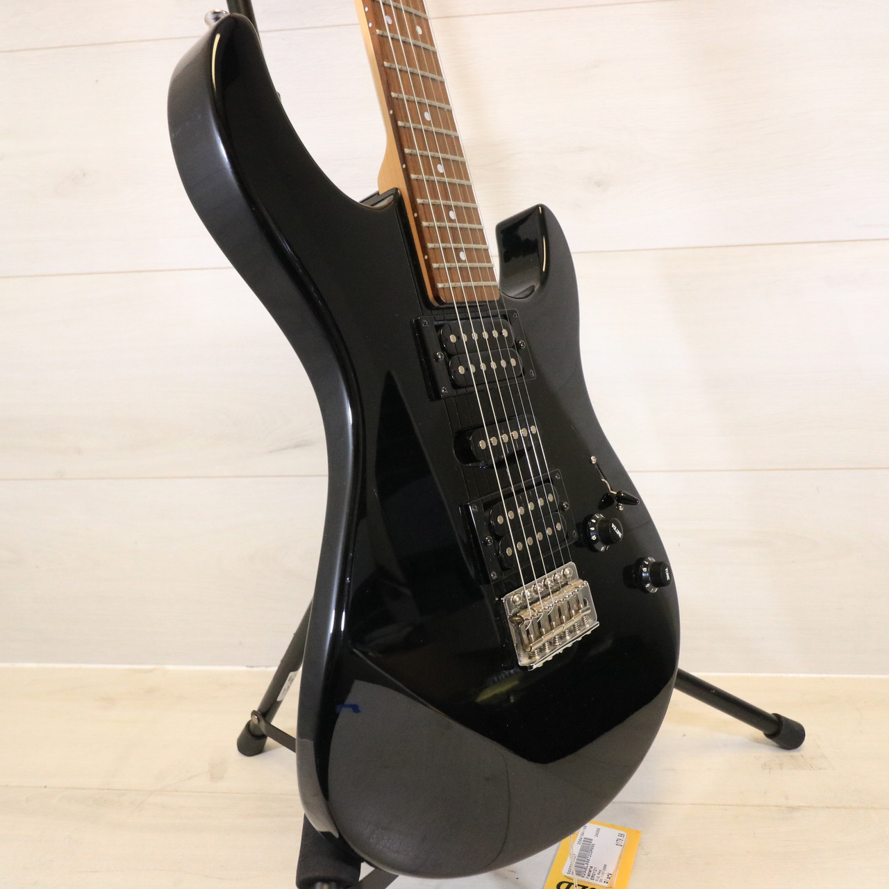 Used Yamaha ERG121 Electric Guitar Black 6-String