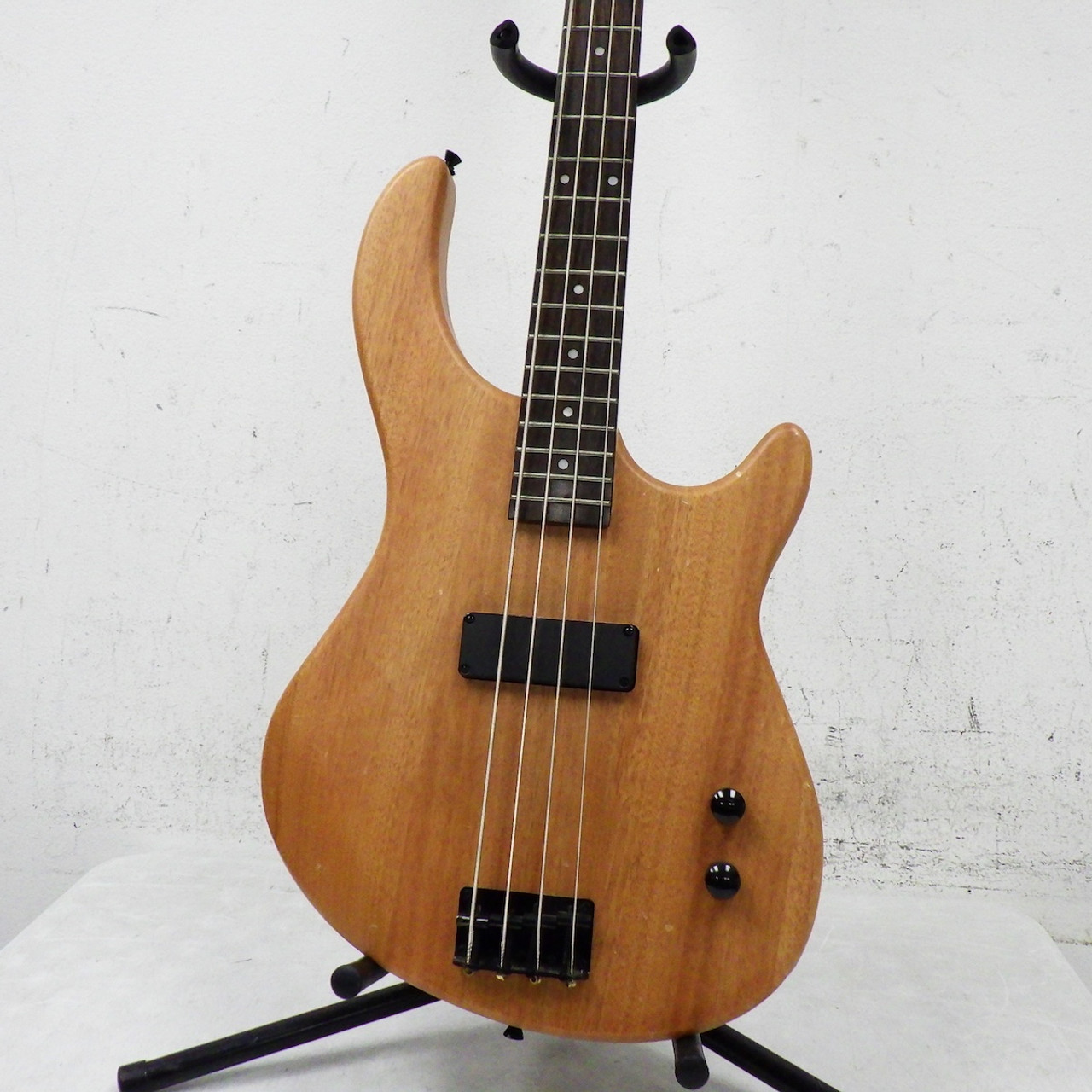 Used Dean EDGE 09 Bass Guitar Wood 4-String