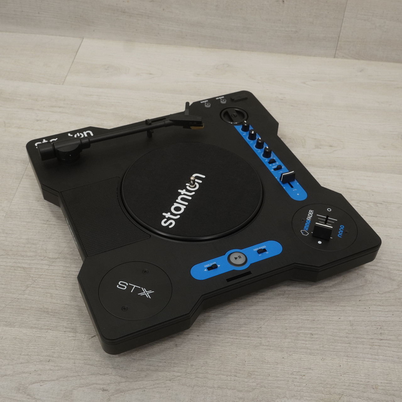 Used Stanton STX Turntable