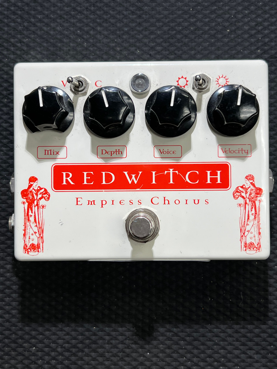 Used Red Witch EMPRESS CHORUS Chorus Pedal