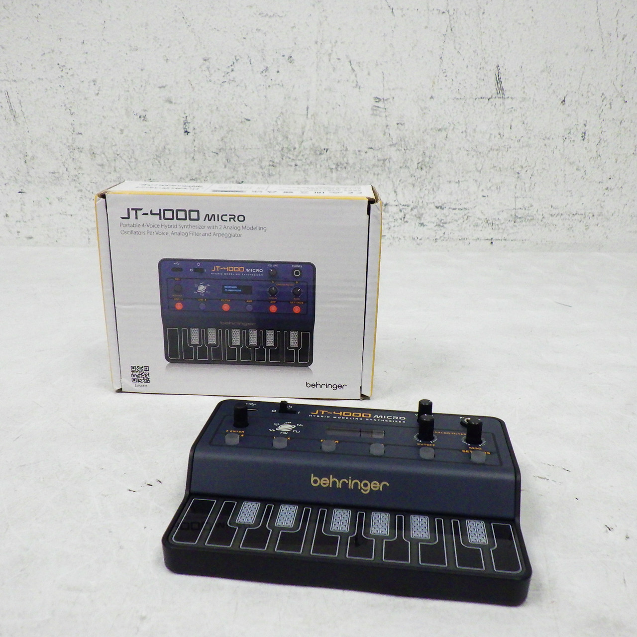 Used Behringer JT-4000 MICRO Compact Synthesizer Compact