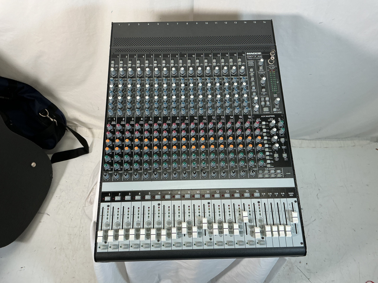 MACKIE ONYX 1640 アナログミキサー MACKIE ONYX 1640 ANALOG MIXER - Imagecraft Productions