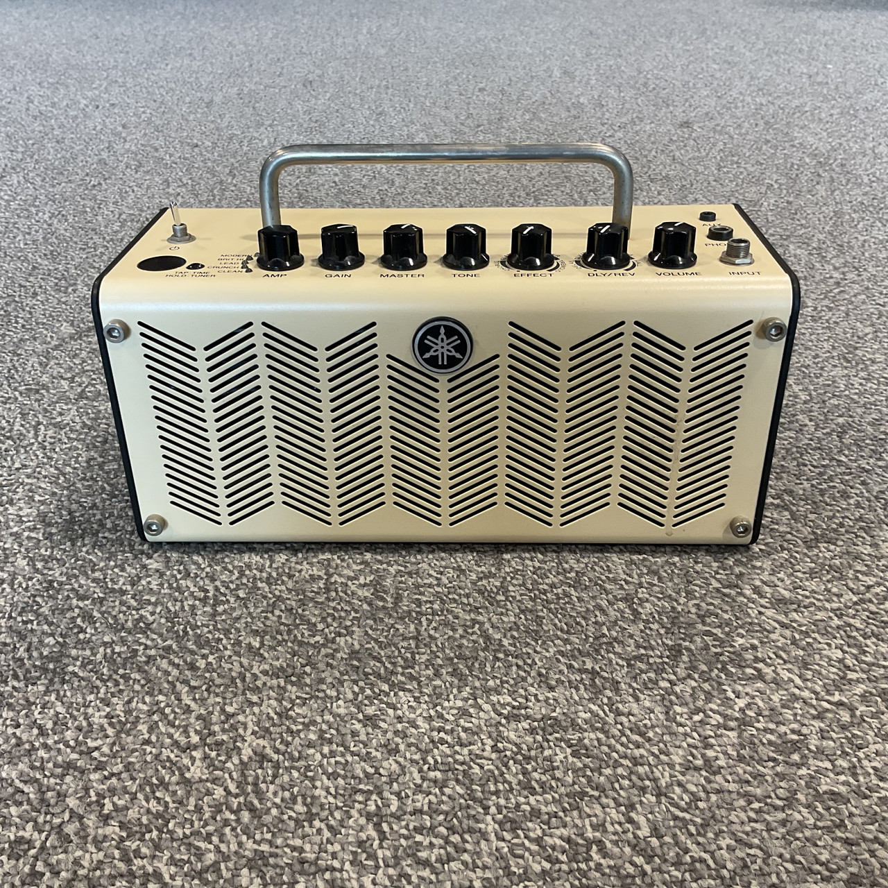 Used YAMAHA THR5 Solid State Guitar Amplifier