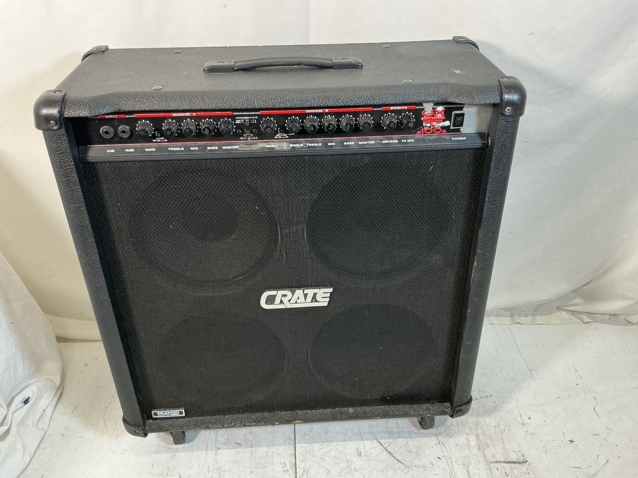 Used Crate GXT410 4 x 10 Solid State Amplifier 4 x 10