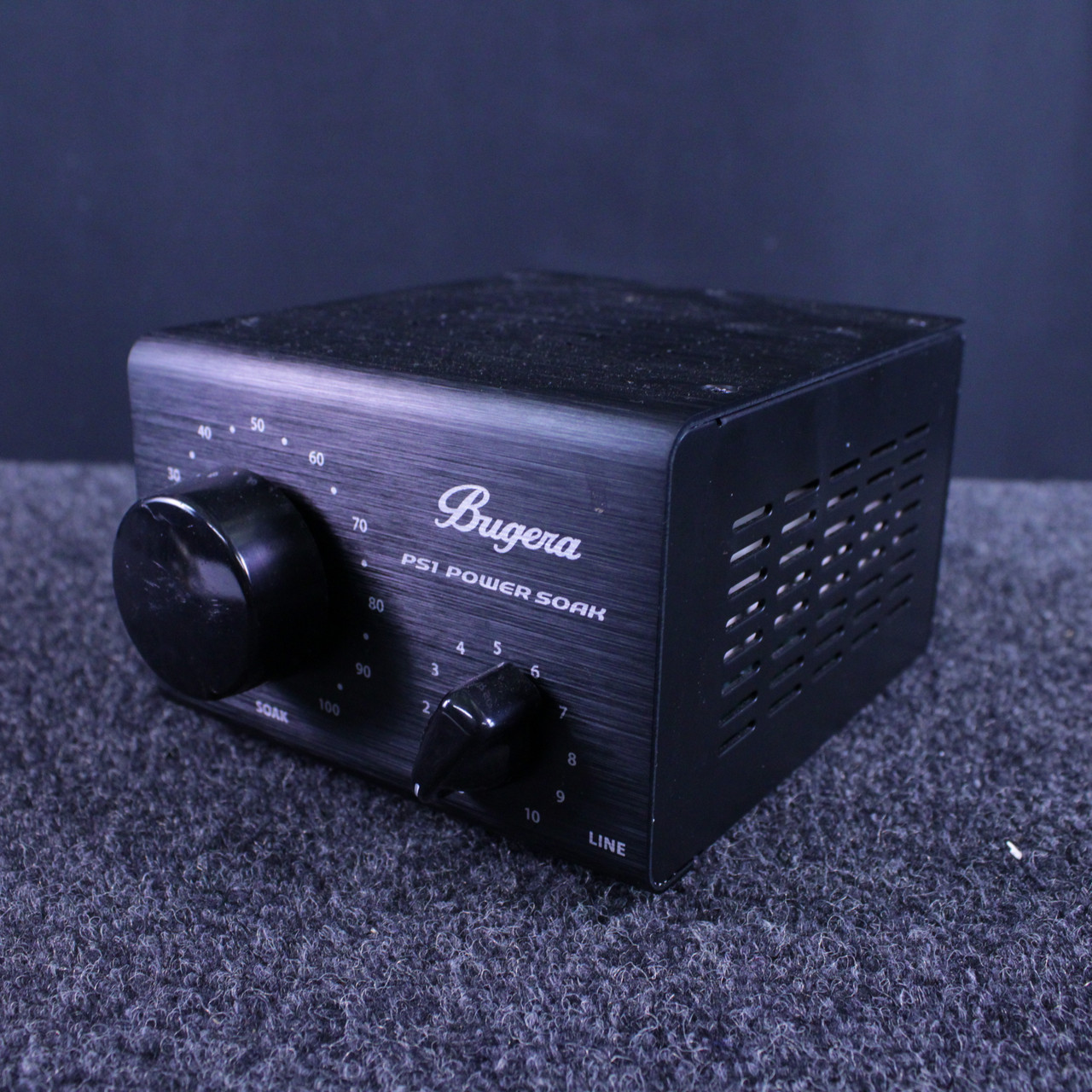 Bugera PS1 POWER SOAK パワーアッテネーター、 ケーブル付 51lSc7JLARL._UF350,350_QL80_.jpg