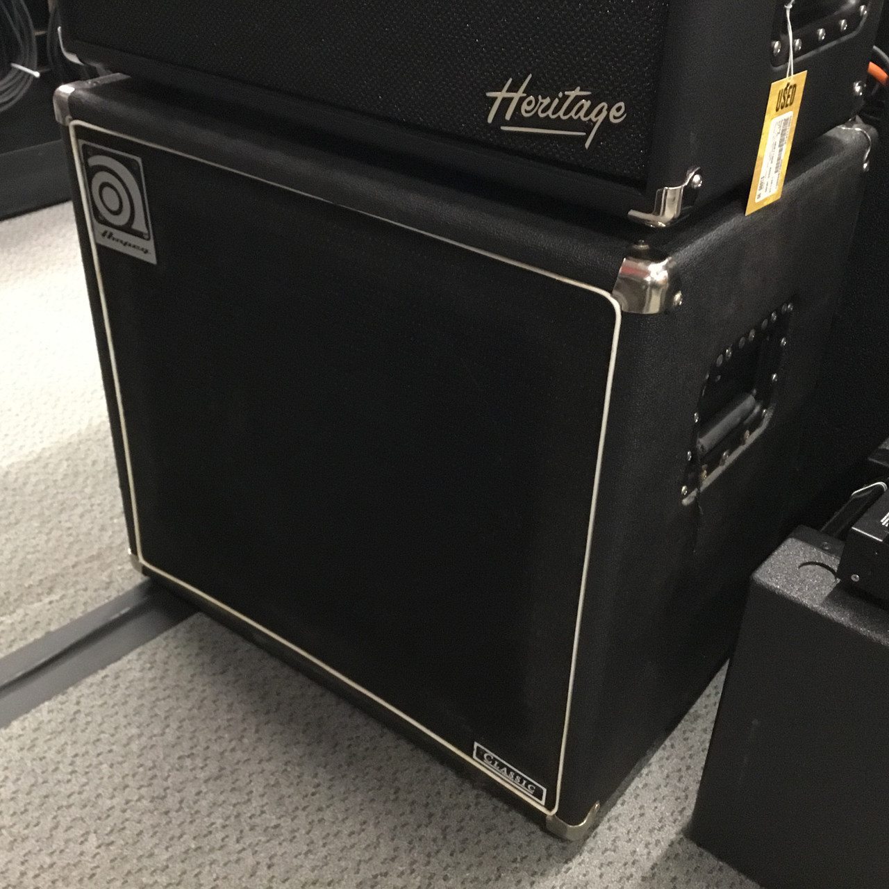 Used Ampeg SVT15E CLASSIC 1 X 15 CABINET 1 x 15 Bass Guitar