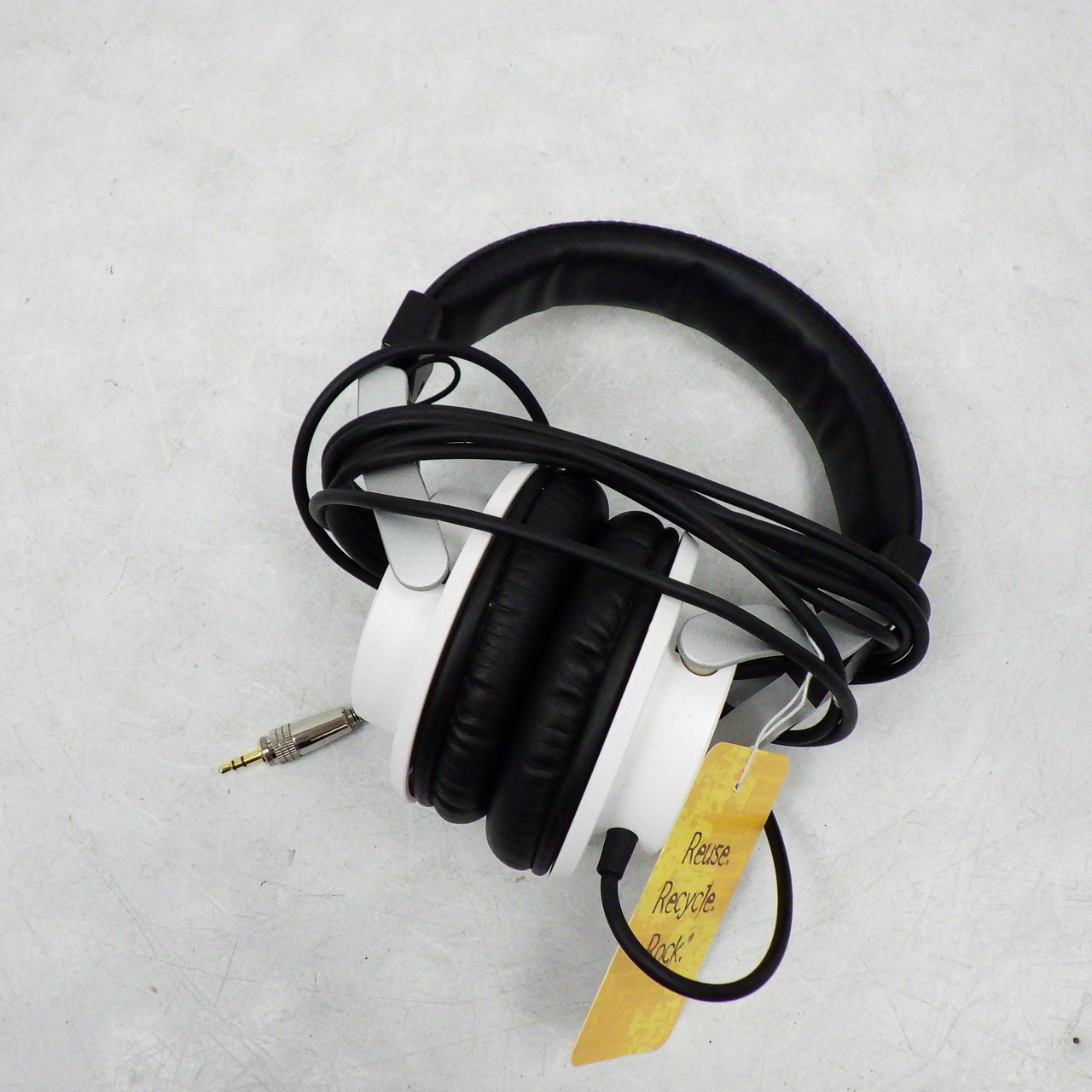 Used Yamaha HPH-MT7 HEADPHONES Pro Sound Product