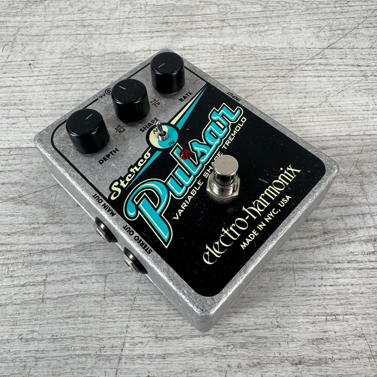 Electro-Harmonix Stereo Pulsarトレモロ 【公式通販】