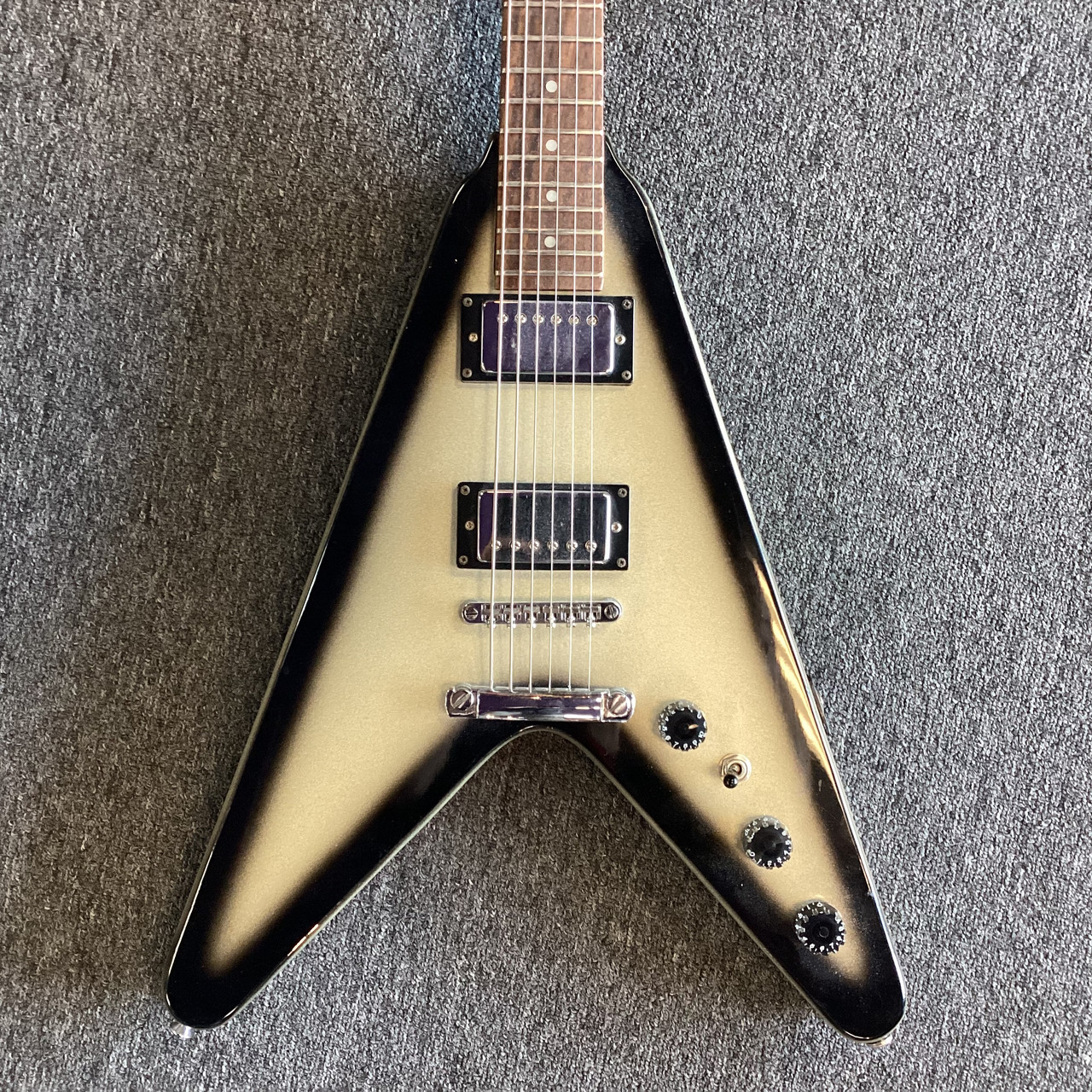 Used Hamer HAMER SLAMMER V Pointy Electric Guitar Silver