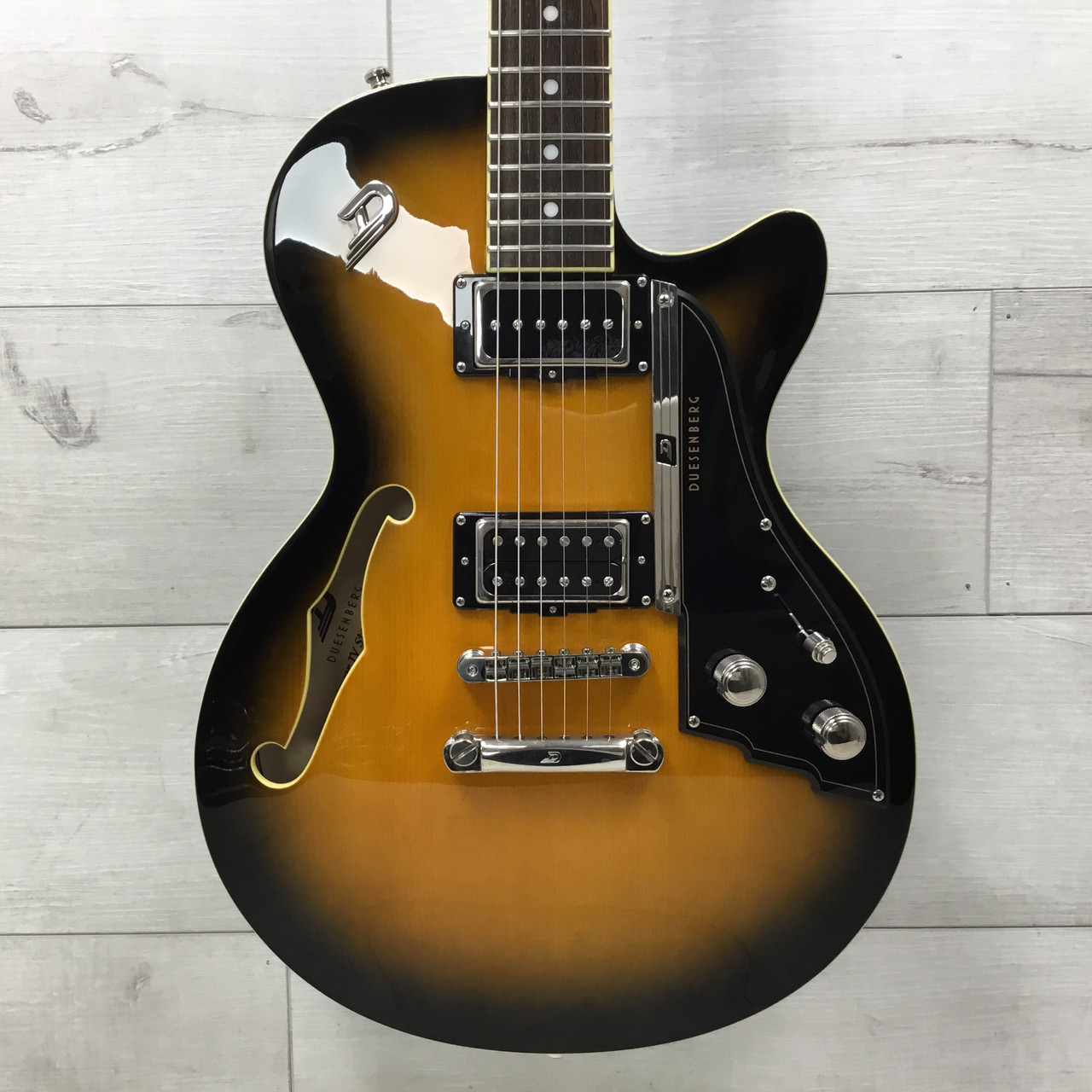 Used Duesenberg STARPLAYER TV STOPTAIL LP Type Electric Guitar