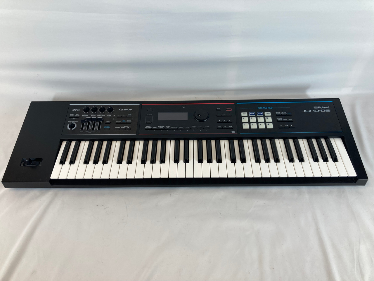 Roland Juno-DS61 電源アダプター付属 $_57.JPG?set_id=8800005007