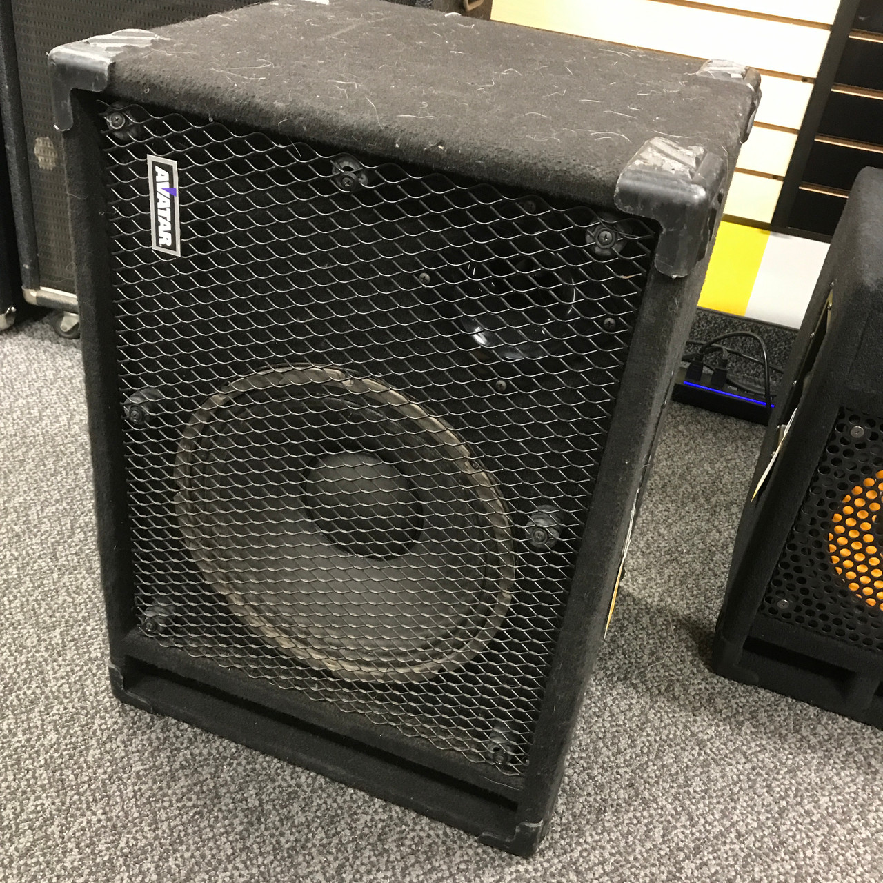 Used Avatar 112 BASS CAB x 12 Bass Guitar Cabinet x 10 41125-S000039035