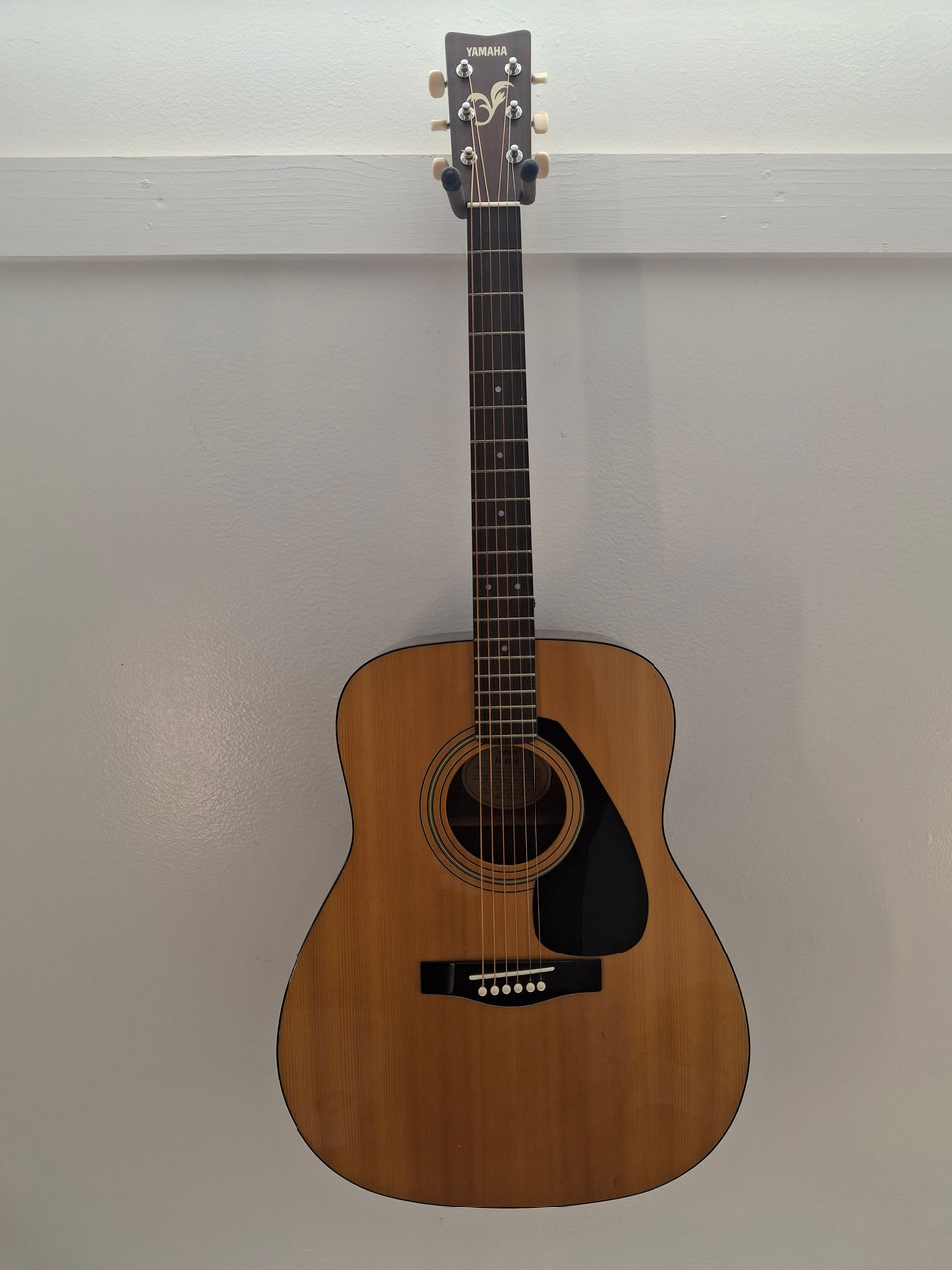Used Yamaha FG-400A Acoustic Guitar Wood