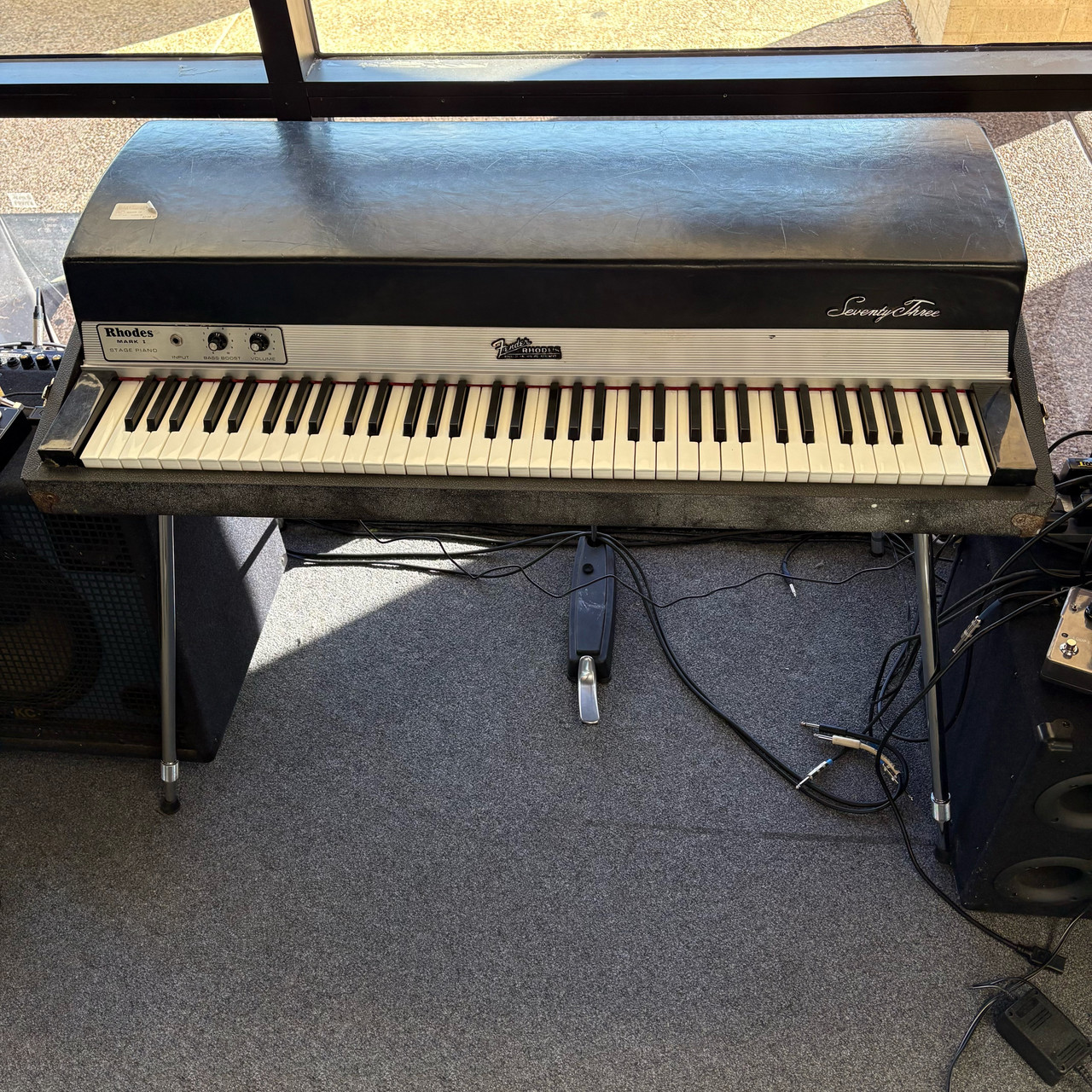 Used Fender Mark 1 Rhodes 73 Vintage Keyboard 76-Key