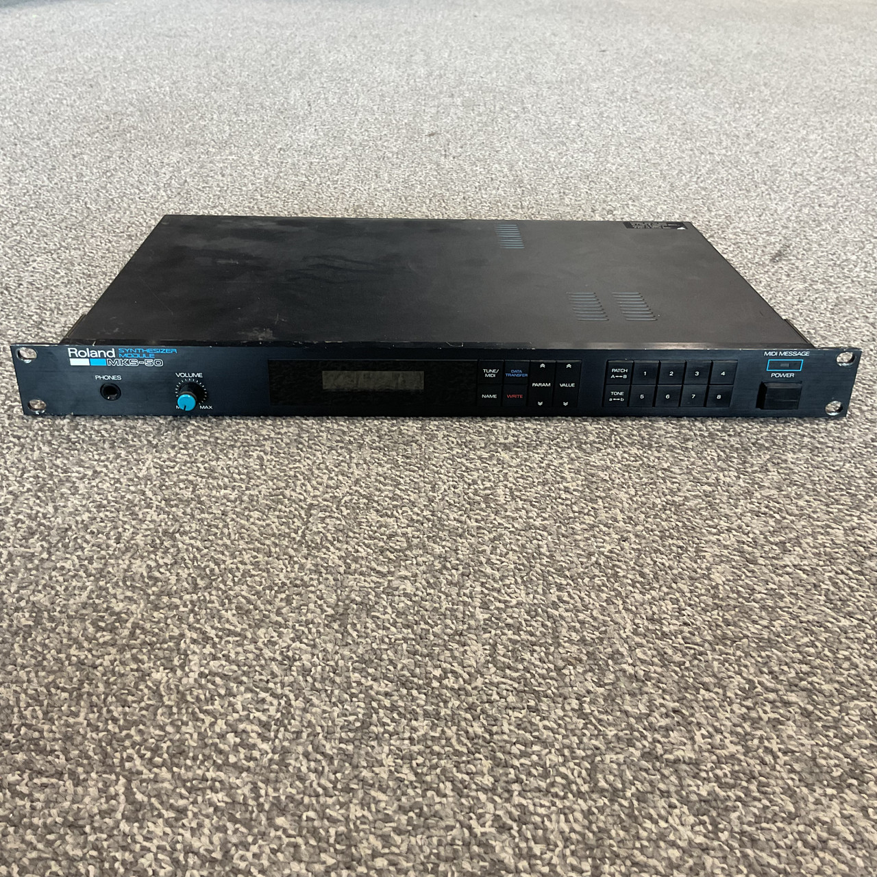 Used ROLAND MKS-50 SYNTHESIZER MODULE