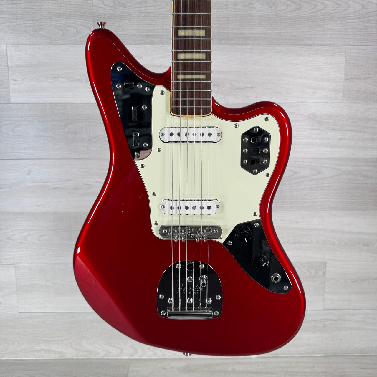 【値下げ】美品　Fender Jaguar レッド Used Fender Jaguar JG66B Electric Guitar - Red - Made in