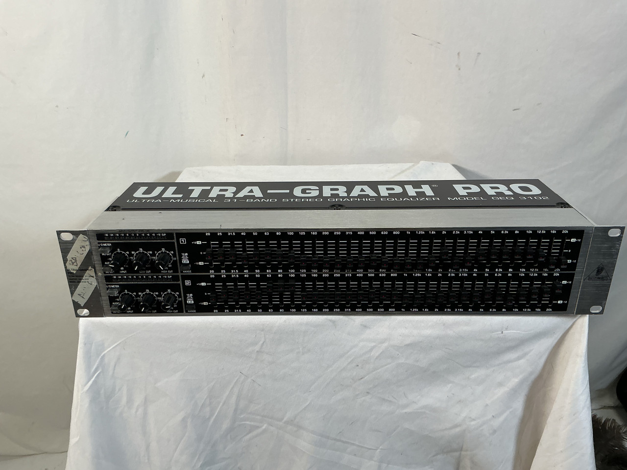 BEHRINGER GEQ3102 ベリンガー グラフィックイコライザー　美品 BEHRINGER GEQ3102 ｜中古グラフィックイコライザー 山陽電子商会 第弐
