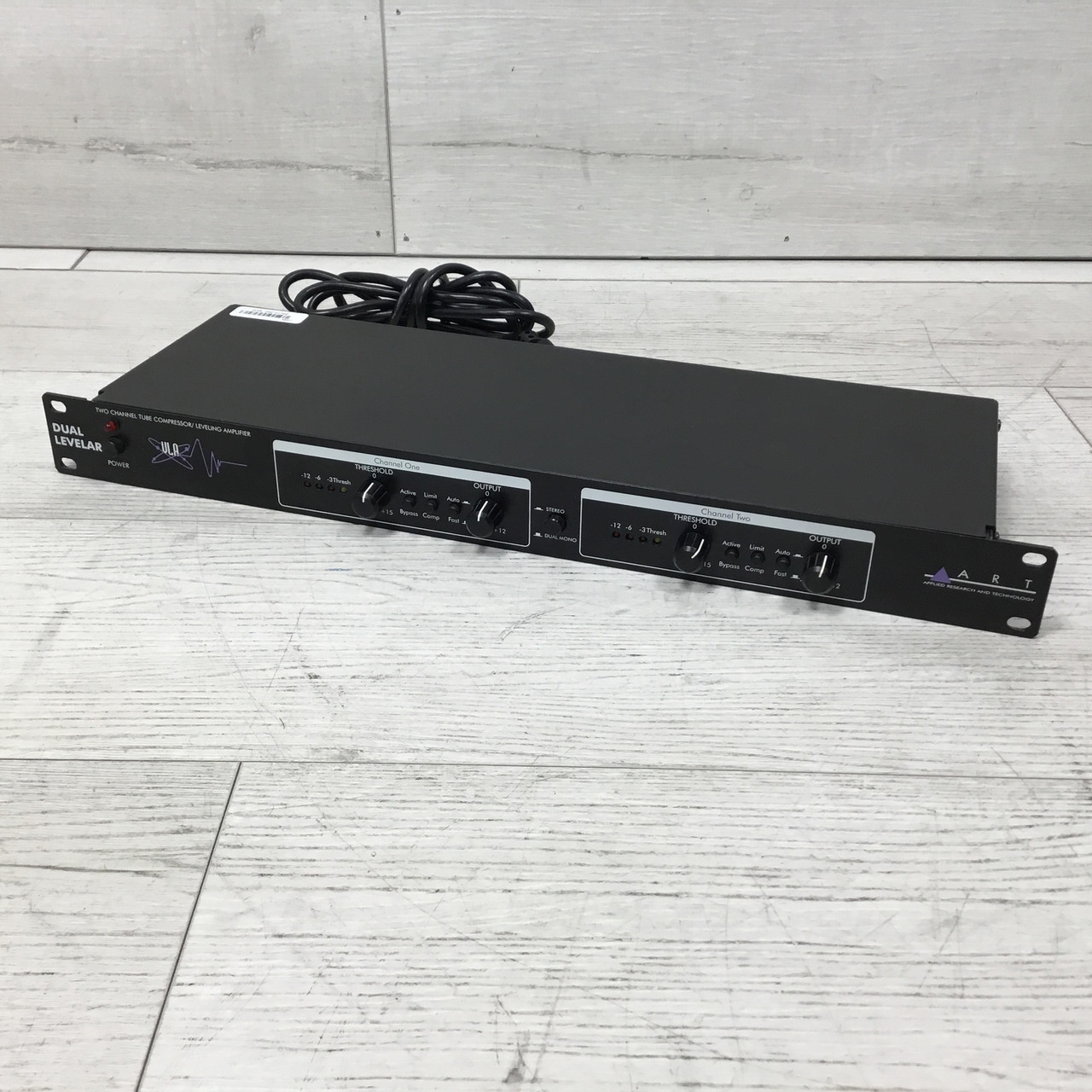 ART Dual Levelar ART DUAL LEVELAR TWO CHANNEL TUBE COMPRESSOR 2CH