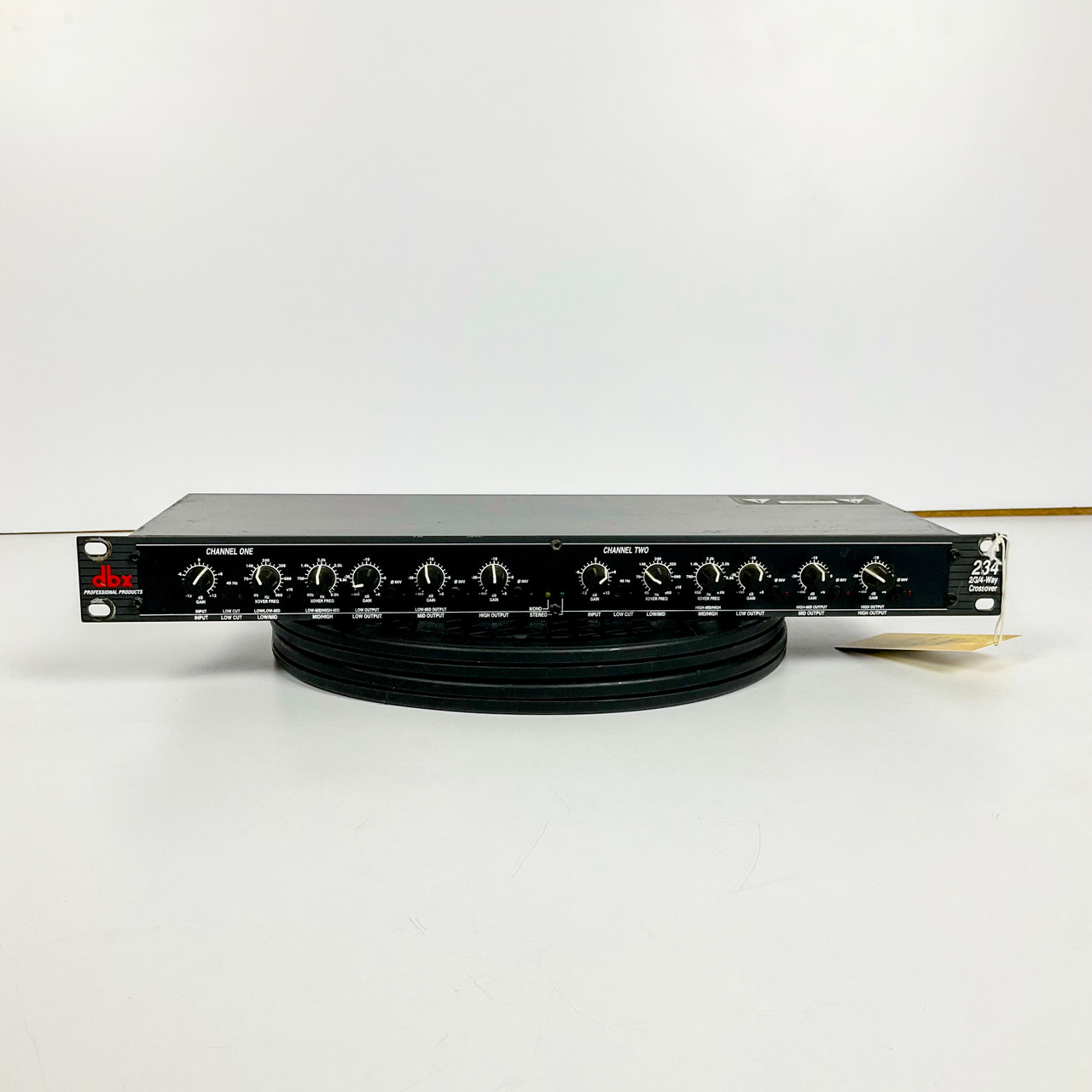 dbx 234 2/3/4ウェイ クロスオーバー (ジャンク) dbx 234 2/3/4ウェイ クロスオーバー (ジャンク) DBX 234XS Rack Mount