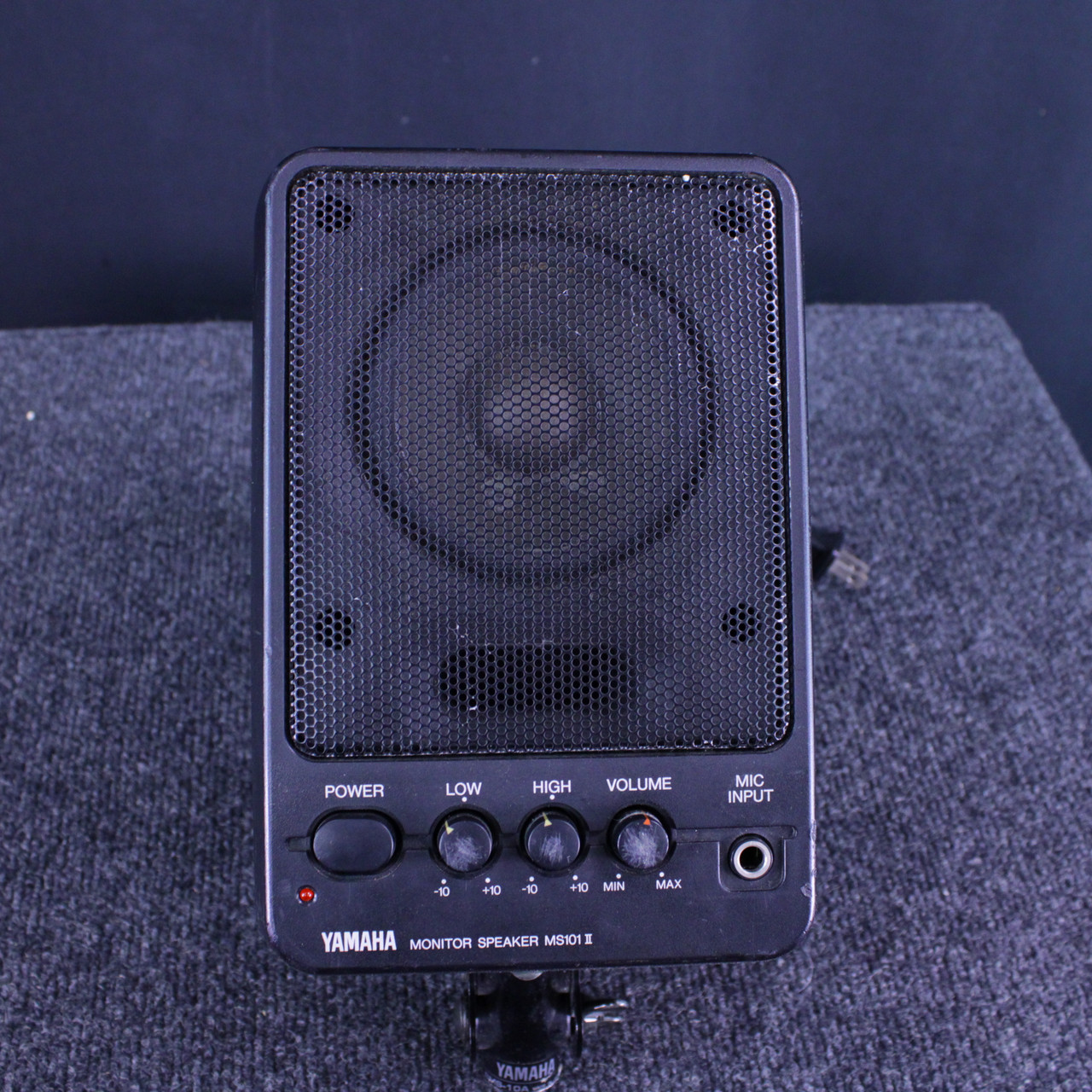 Used Yamaha MS101 II POWERED MONITOR SPEAKER Powered Studio Monitor