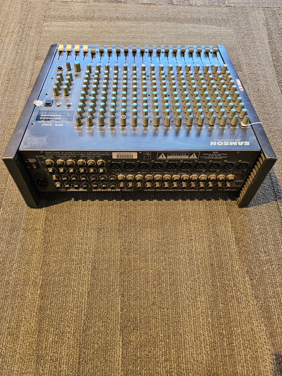 Used Samson MPL 2242 22 CHANNEL Mixing Console