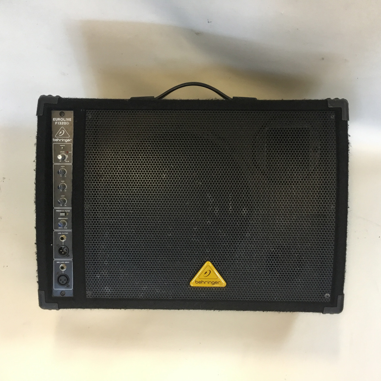 Used Behringer EUROLIVE F1320D 300W 12 INCH Passive Full Range