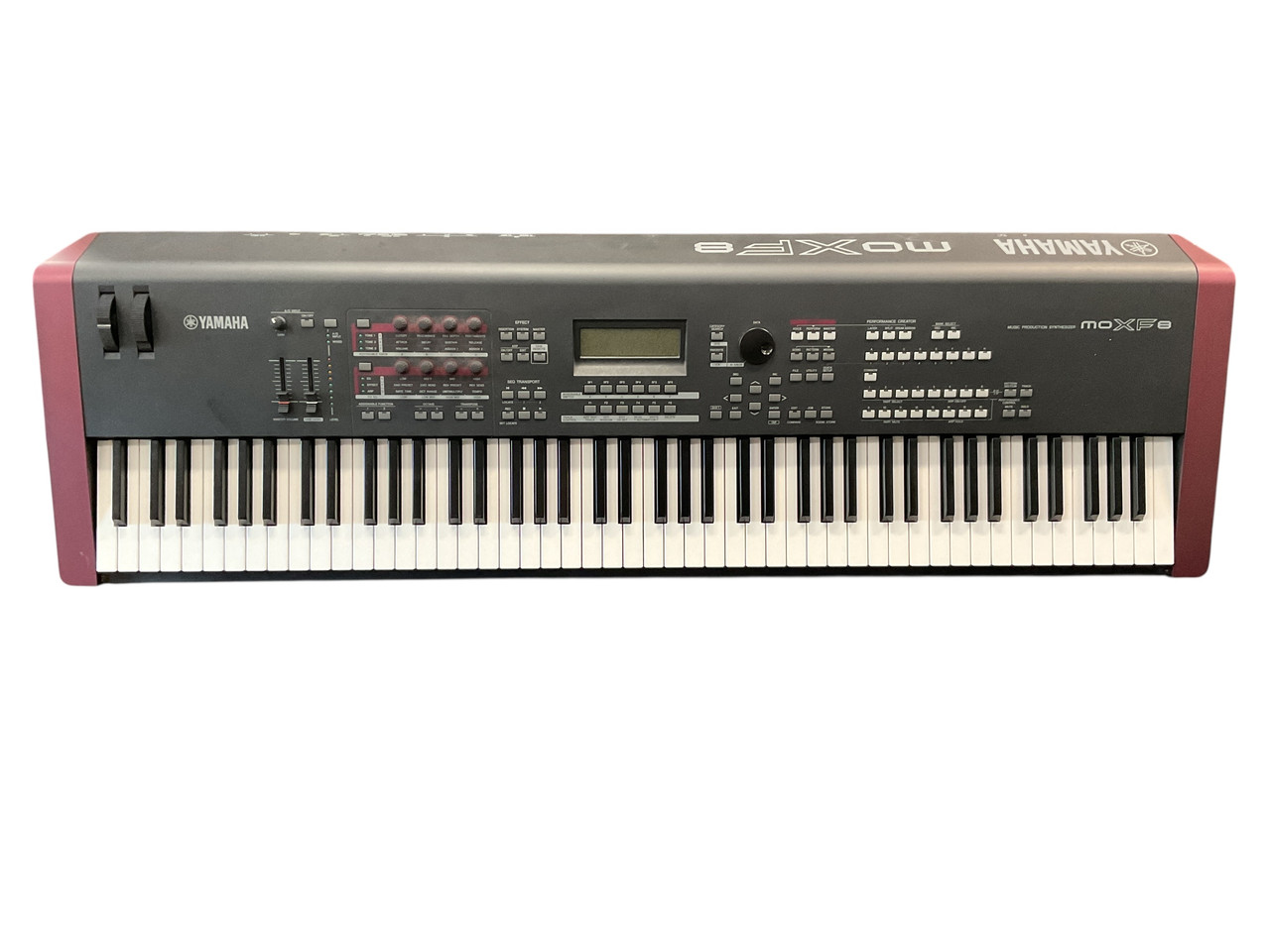 Used Yamaha MOXF8 88-Key Keyboard 88-key