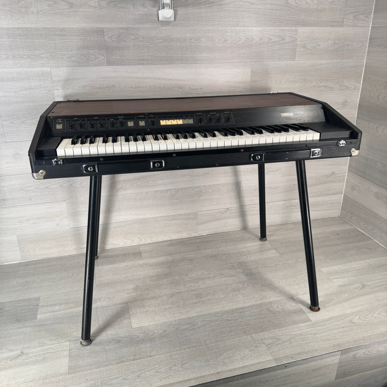 Used Yamaha Vintage CP-25 Electric Piano - 61-key - Local