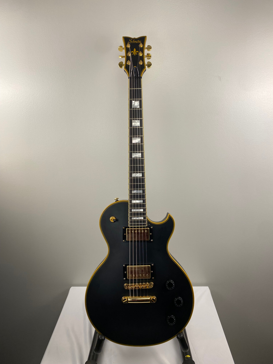Used Schecter SOLO-II CUSTOM LP Type Electric Guitar Black 6-String