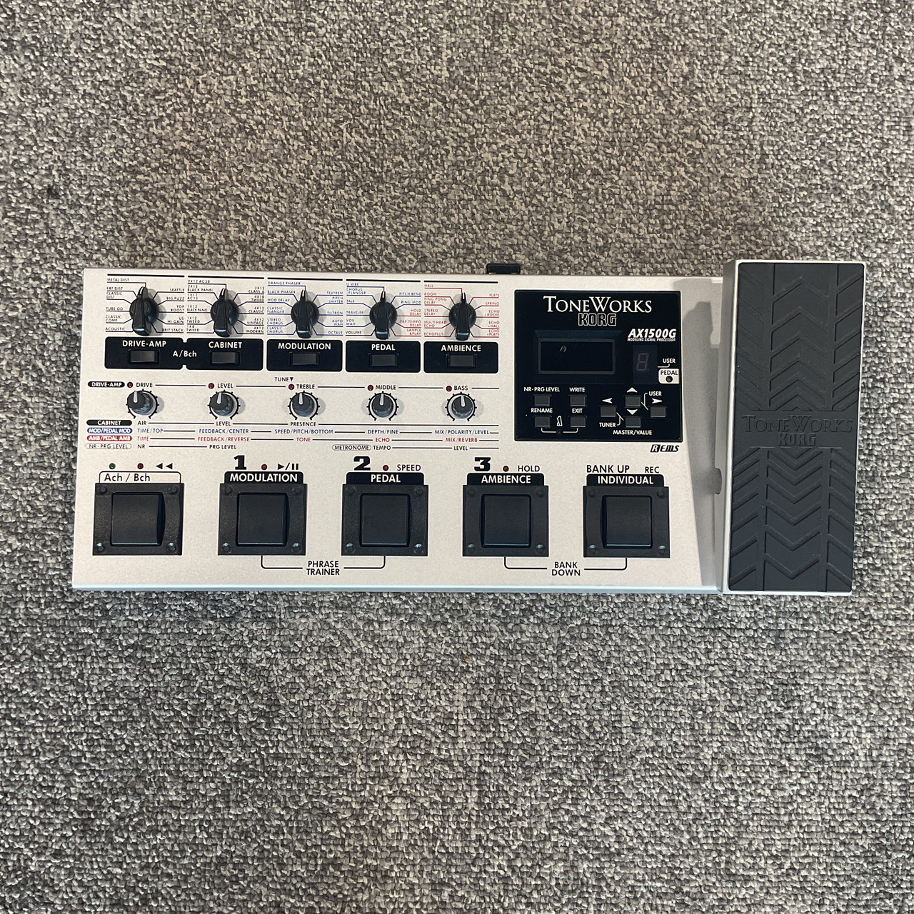 KORG AX1500G TONE WORKS ギター用 マルチエフェクター Korg ToneWorks AX1500G Guitar Multi-Effects Pedal | zZounds
