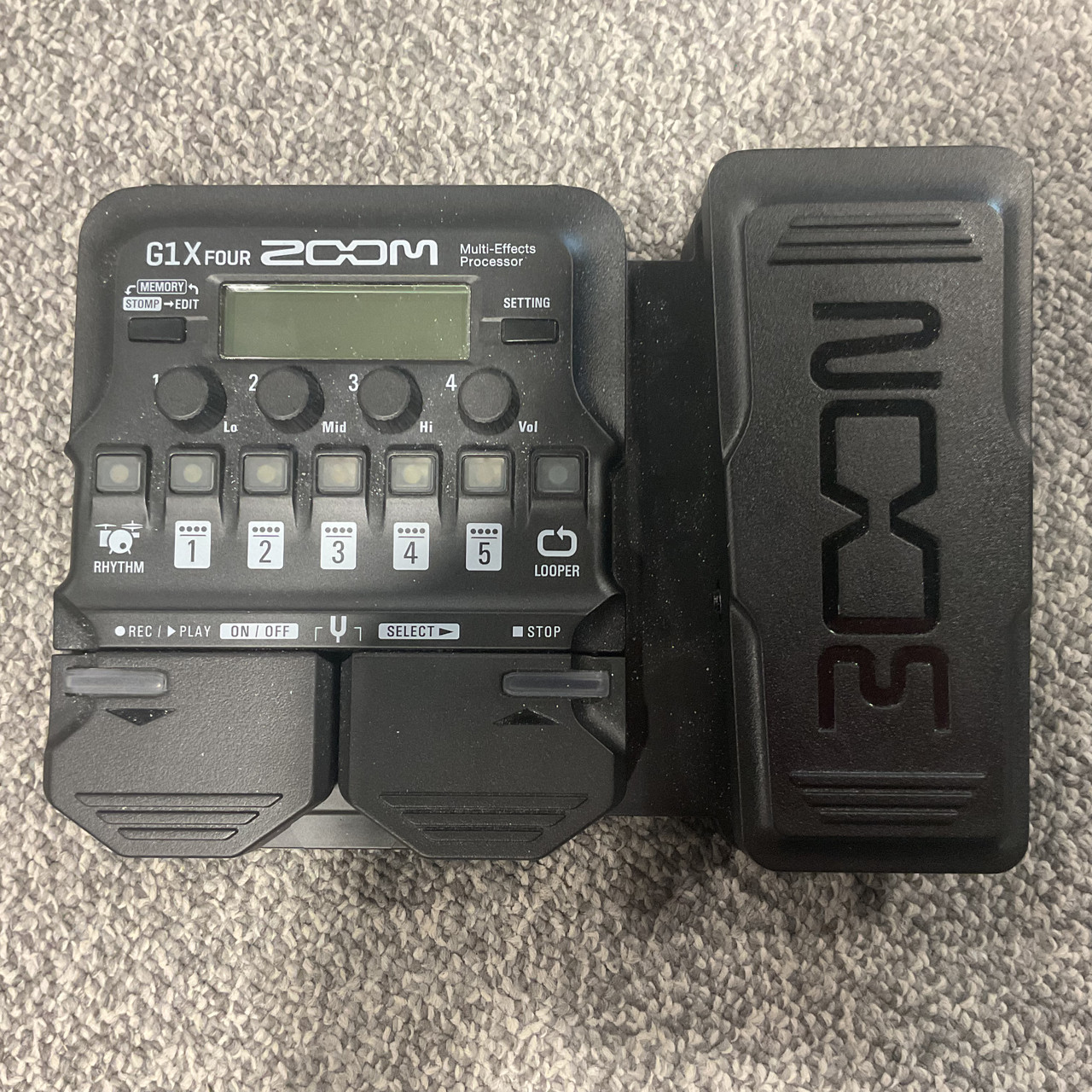 Used ZOOM G1XFOUR Guitar Multi Effect