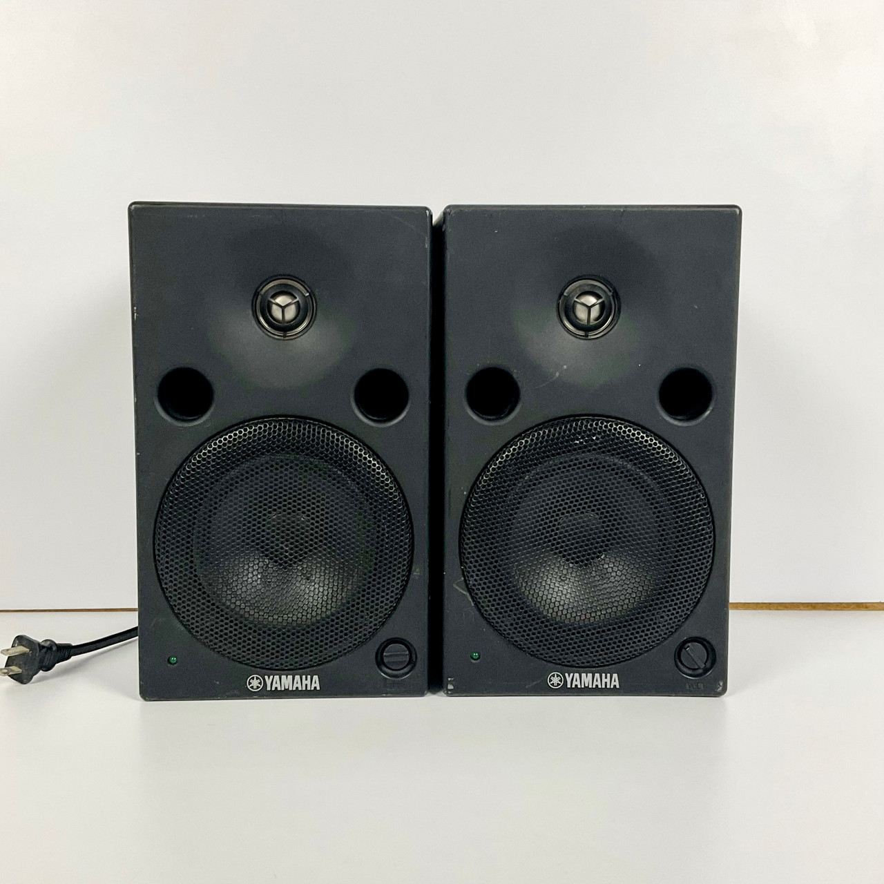 Used Yamaha MSP5 Studio Monitor Pair
