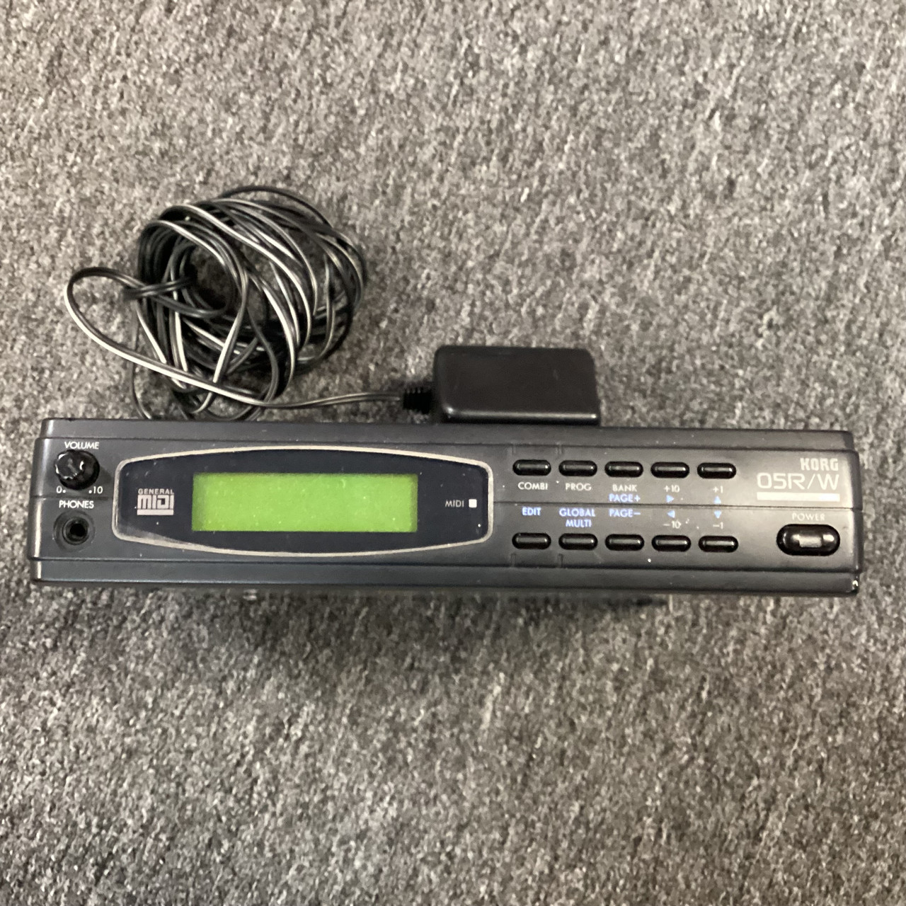 Used Korg 05R/W Compact Synthesizer Compact Used Korg 05R/W Compact Synthesizer Compact