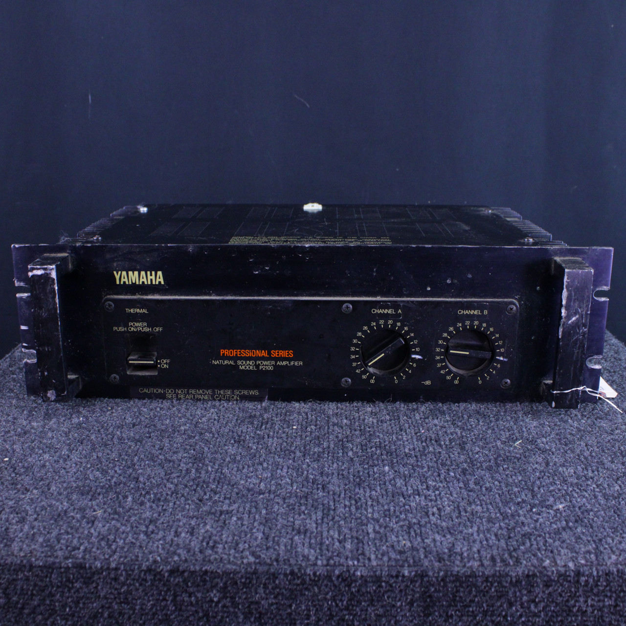 Used Yamaha P2100 VINTAGE POWER AMP Power Amplifier