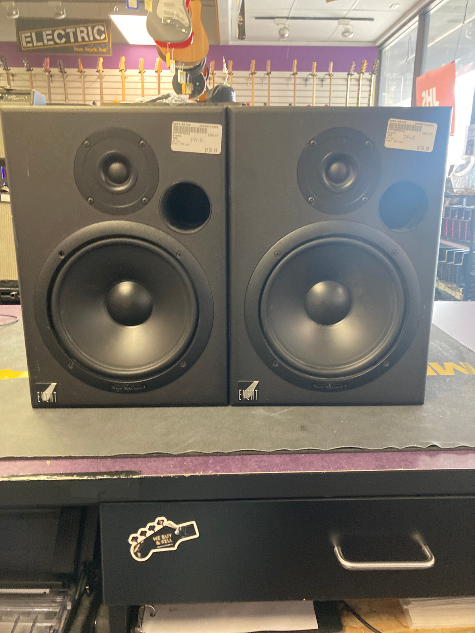 Used Event TR5 Powered Studio Monitor 40085-S000105780
