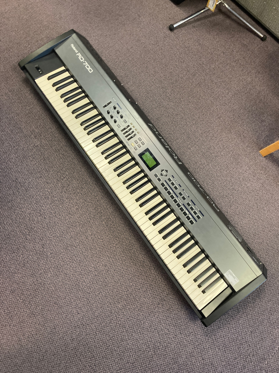 Used Roland RD-700 88-Key Keyboard 88-key
