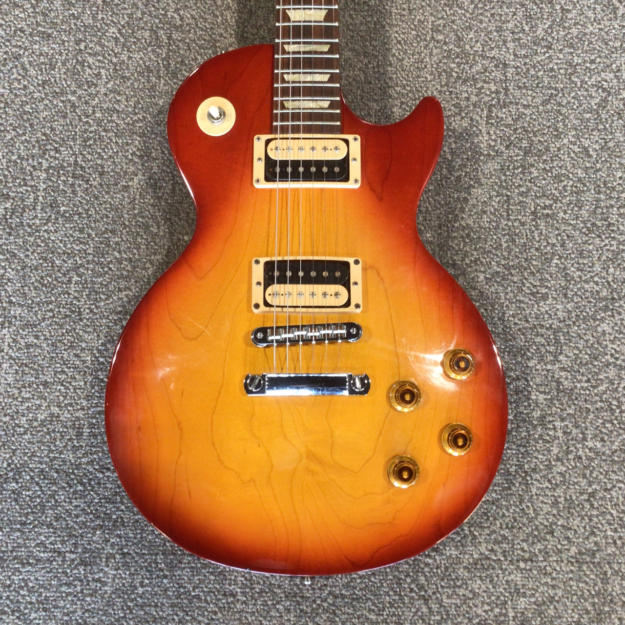 Used 2009 GIBSON LES PAUL STUDIO DELUXE Electric Guitar